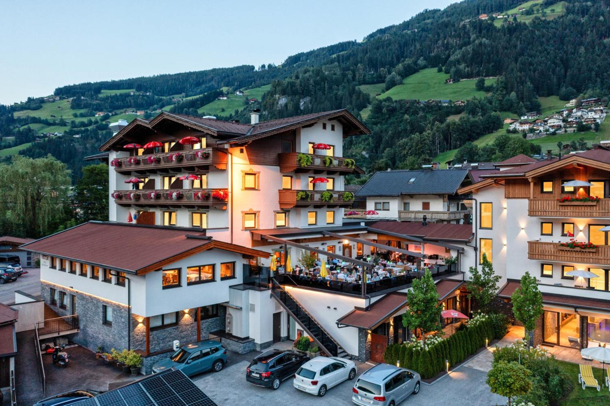 Hotel Theresia Ramsau im Zillertal Extérieur photo